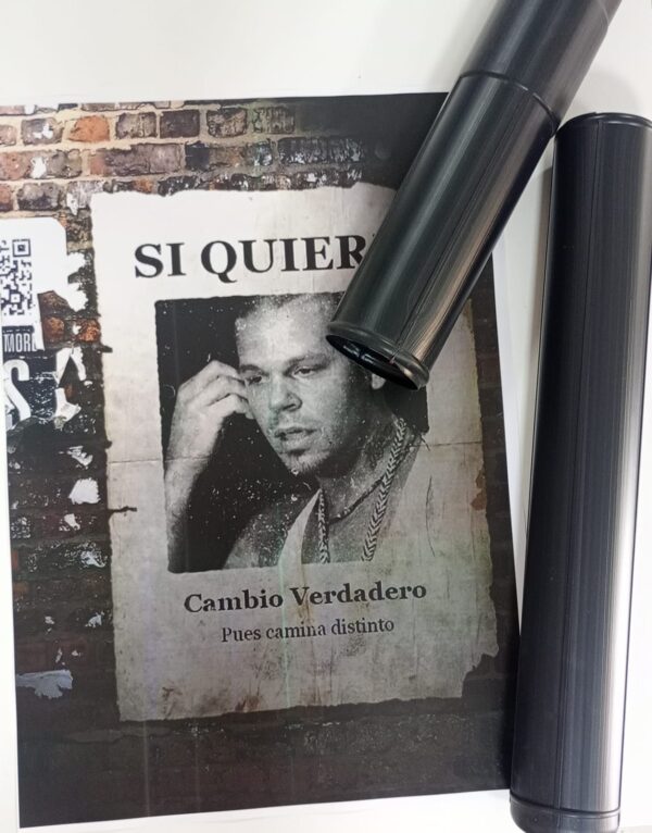 Viejos carteles "Con Carácter"